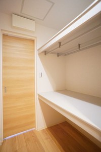 ウィズプラス浦和美園　イースト　Ｂ棟 203号-7