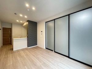 フォーシーズン 105号-4