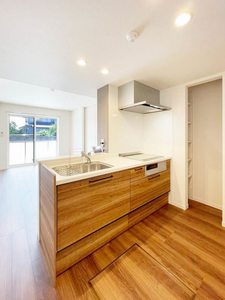 コンフォータス 104号-5