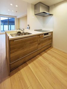 浦和美園ローカス 203号-6