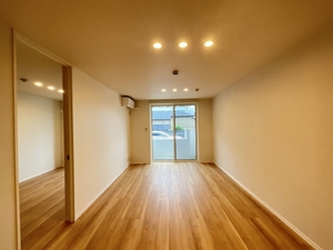 ヴィオラ・ボヌール 106号-3