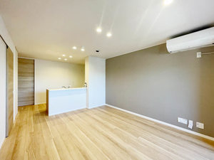 リヴァソーレ 205号-3