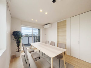 リヴァソーレ 206号-3