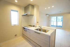 クアドリフォリオ浦和美園 201号-2