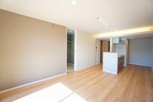 クアドリフォリオ浦和美園 302号-2