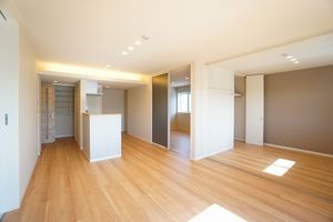 クアドリフォリオ浦和美園 302号-3