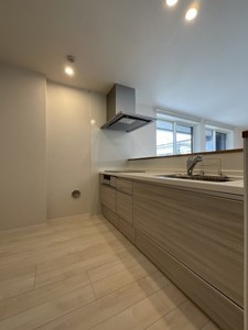 キャスティング 203号-4