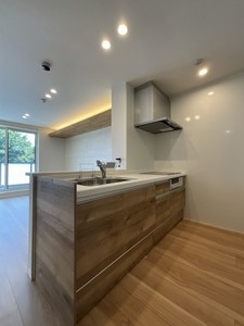 キャスティング 301号-4