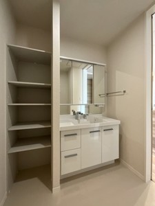 キャスティング 301号-6