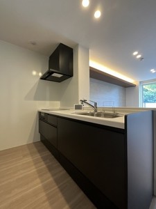 キャスティング 302号-4