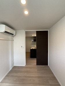 キャスティング 302号-7