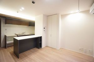 ポルト　ボヌール　浦和仲町 102号-2