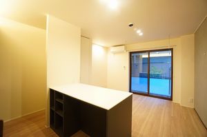 ポルト　ボヌール　浦和仲町 102号-3