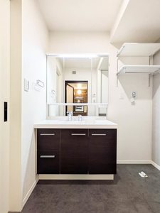 ロスマリーノ　東川口 206号-5