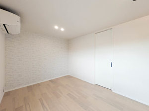 ロスマリーノ　東川口 304号-3