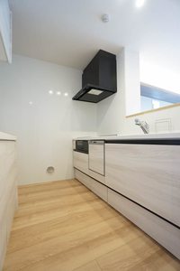 アピオン 301号-4