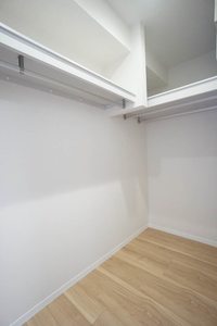 アピオン 301号-10