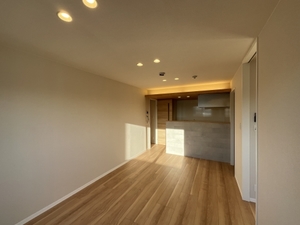 ジョイアスガード浦和美園 402号-2