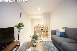 レウニールグラシアス川口 104号-2