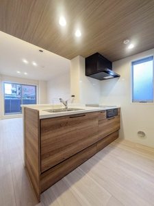 戸塚日和 203号-6