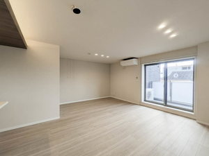 戸塚日和 302号-3