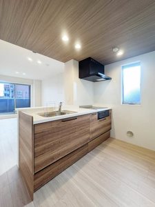 戸塚日和 303号-8