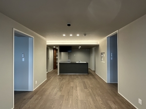 ロイヤルクレッセント 202号-2