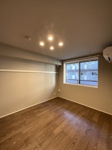 ロイヤルクレッセント 202号-8