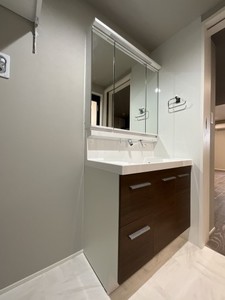 ロイヤルクレッセント 301号-5