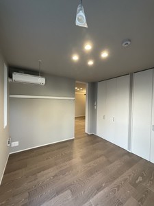 ロイヤルクレッセント 305号-6