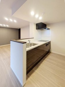 グランコート浦和 203号-2