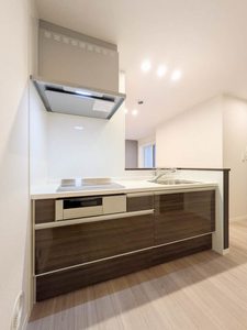 ソプラ　クリザンテーモ 201号-3