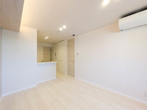 プレミアメゾン戸田 201号-2