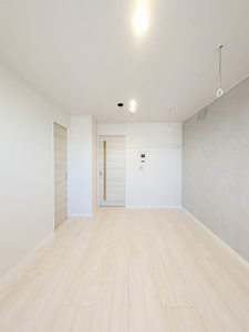 プレミアメゾン戸田 302号-8