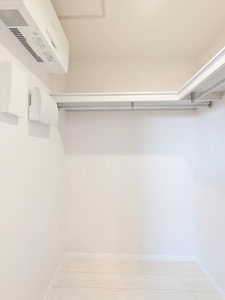 プレミアメゾン戸田 302号-10