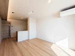 プレミアメゾン戸田 303号-2