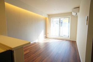 リラフォート飯塚 203号-1