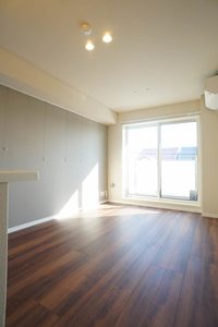 リラフォート飯塚 302号-1