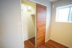 リラフォート飯塚 303号-5