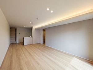 アベニールテラス浦和美園 101号-2