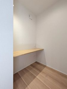 アベニールテラス浦和美園 202号-10