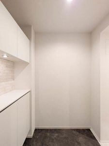 アベニールテラス浦和美園 204号-10