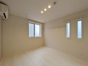 アベニールテラス浦和美園 301号-4
