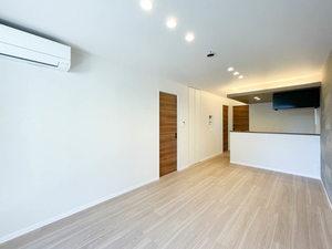 エム　フラット 102号-2