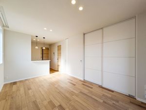 グラン浦和 301号-2