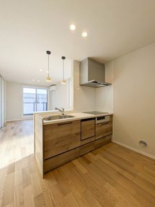 グラン浦和 301号-3