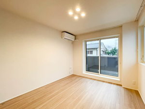 プリムベール岸町 201号-2