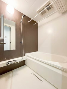 プリムベール岸町 202号-4