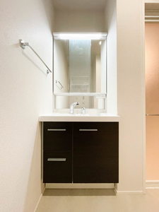 プリムベール岸町 202号-5