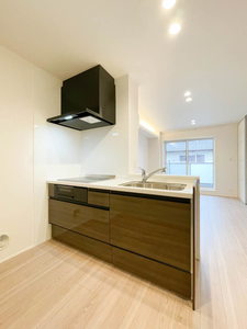 プリムベール岸町 202号-8